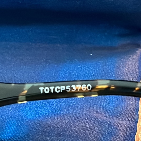 Authentic Gucci Prescription eyeglasses - Picture 17 of 17